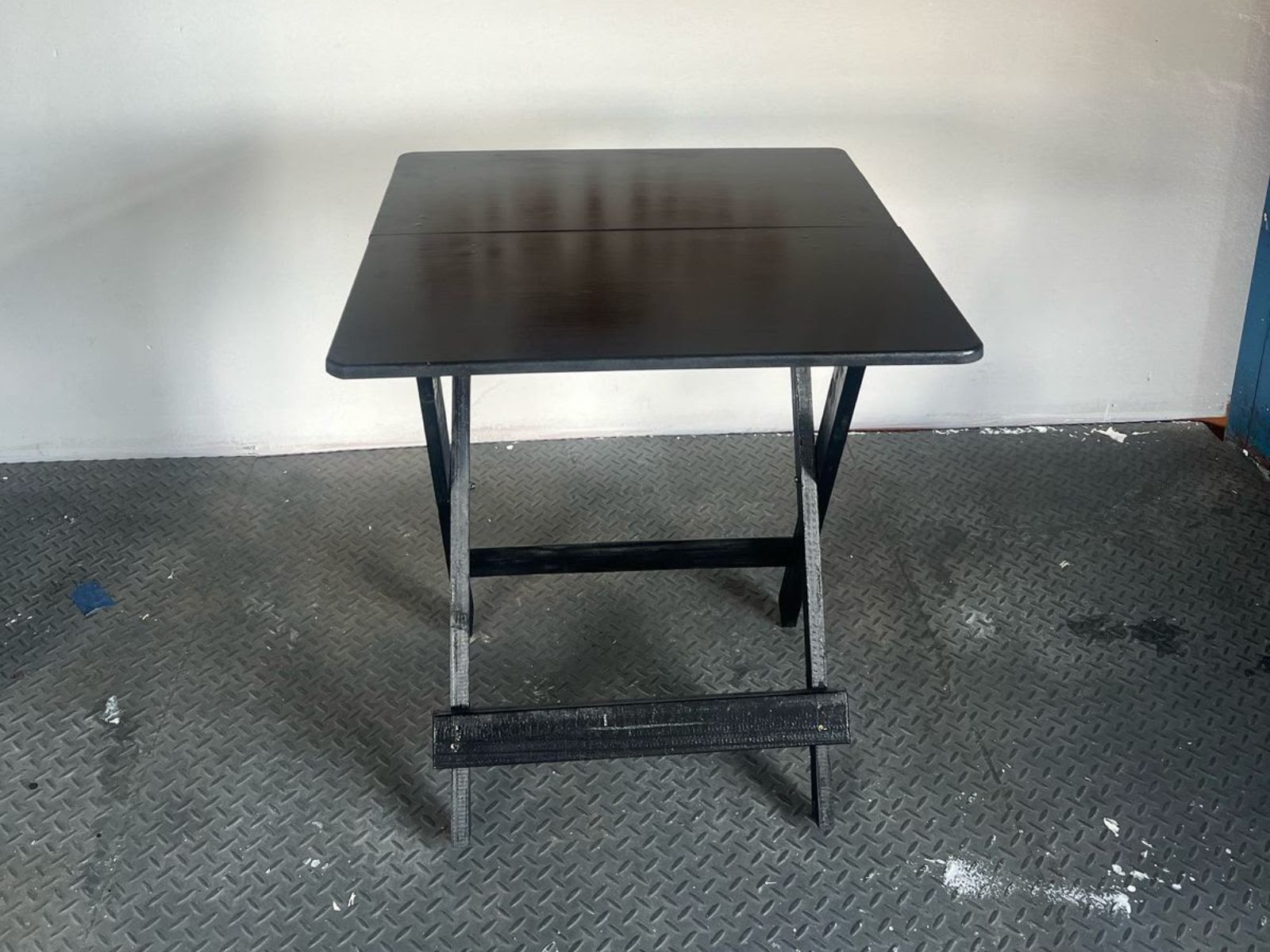 Mesa 70x70